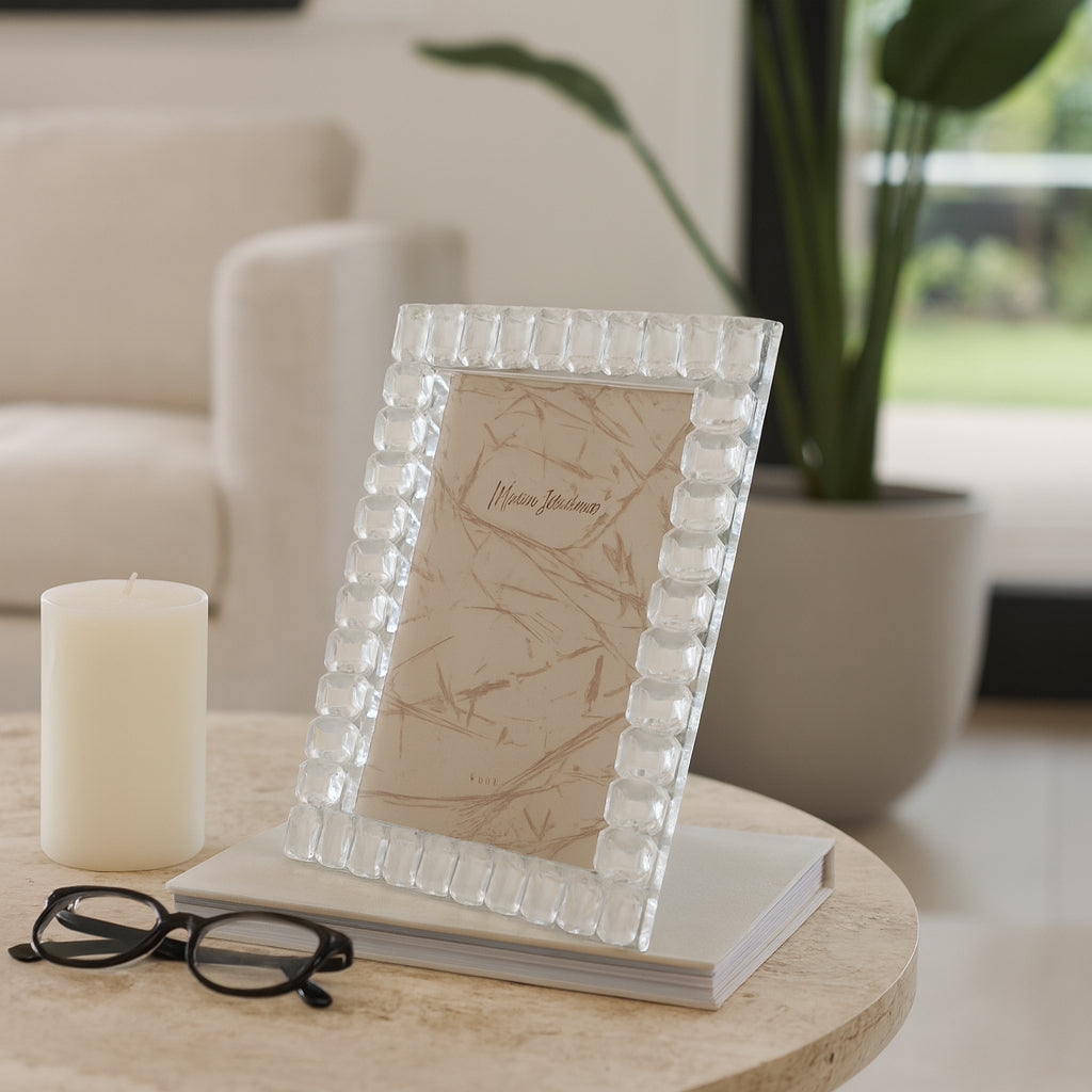 Picture Frame for Tabletop Decor – Rectangular Crystal Photo Frame with Beveled Edge Design and Coastal Style Perfect for Travel Photos or Entryway Photo Display – Chic Decorative Frame – 9" Clear